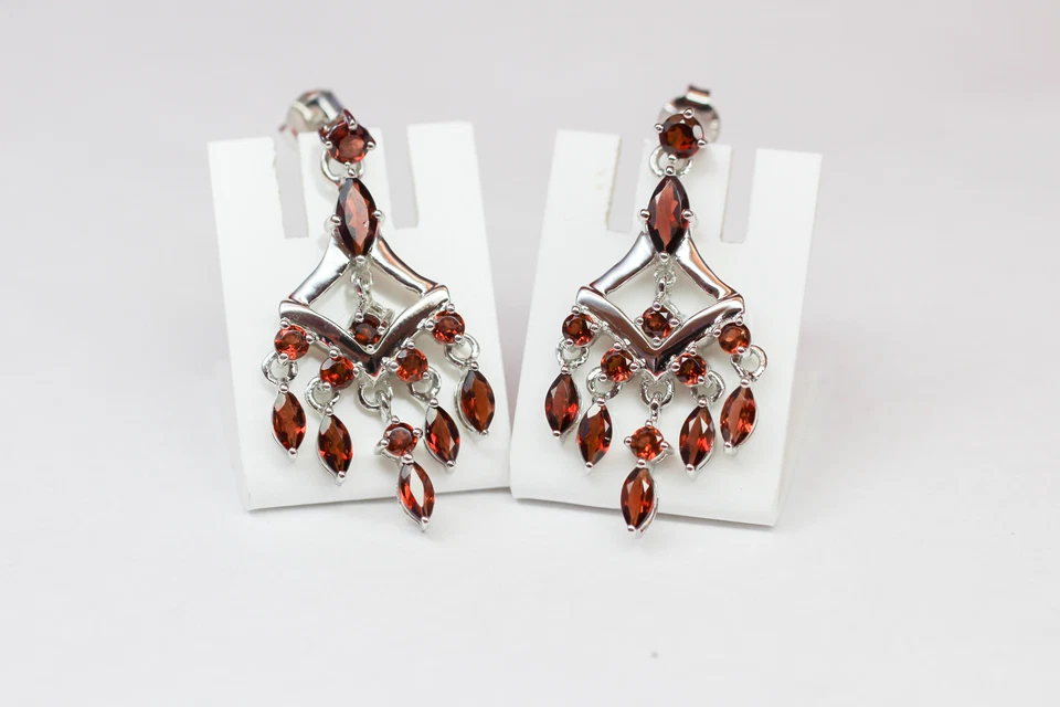 Noble 6,95 Carat Grenat Boucles D'Oreilles 925 Argent Rouge Sang Grenat - Photo 2/4