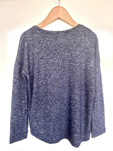 Gap Kids Girls Youth Small (7)  Blue Long Sleeve T Shirt Top - Picture 2 of 4