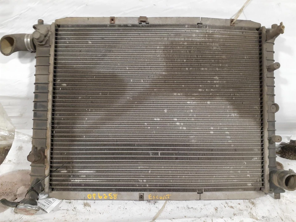 Used Radiator fits: 1996 Ford Escort AT 4-116 1.9L SOHC Grade A - Image 2 of 4