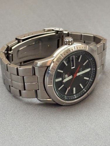 Seiko 5 Sports SARZ043 Mechanical Automatic Date Analog Men's Watch Used - Picture 5 of 9