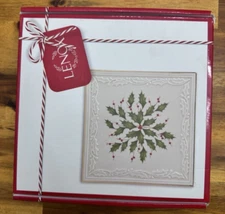 Lenox Holiday 6" Carved Trivet, Christmas Festive Holly, Gold Trim, New In Box