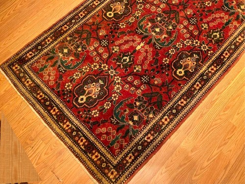 3.8 x 11 Hand Knotted Antique Saruk Design Hallway Runner. Natural Dye Soft Wool - Picture 12 of 13