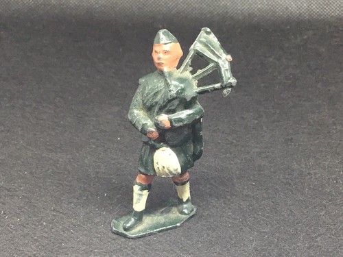 Cherilea Highlander Piper Figur (Pink’252)