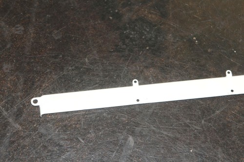 Rear Case Cover Strip Bezel (White) - Apple iMac 20" Intel Desktop A1174 2006 - Picture 2 of 4