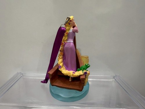 Disney 2022 Sketchbook Ornament Princess Rapunzel Pascal Tangled Figure Model - Picture 3 of 11