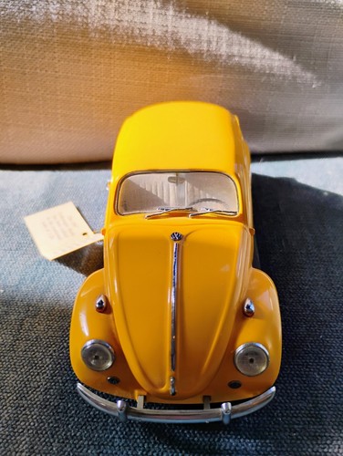 Franklin Mint 1992 Precision Model - 1967 VOLKSWAGEN BEETLE BUG Yellow - Picture 2 of 9