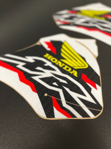 HONDA XR 100 1998 FUEL TANK GRAPHICS GAS YEAR SPECIFIC DESIGN THICK PERF - Picture 4 of 5
