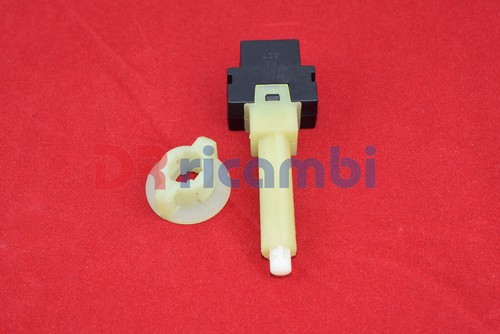 INTERUTTORE LUCI STOP LUCI FRENO SEAT IBIZA 1.2 1.5 GLX MALAGA GLX 1.5 FAE 24290 - Imagen 3 de 5