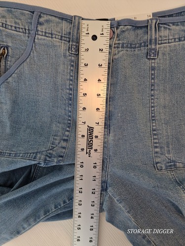 Westbound Women's Blue Denim Capri Jeans Zipper Pockets High Rise Size 14 - Picture 14 of 17