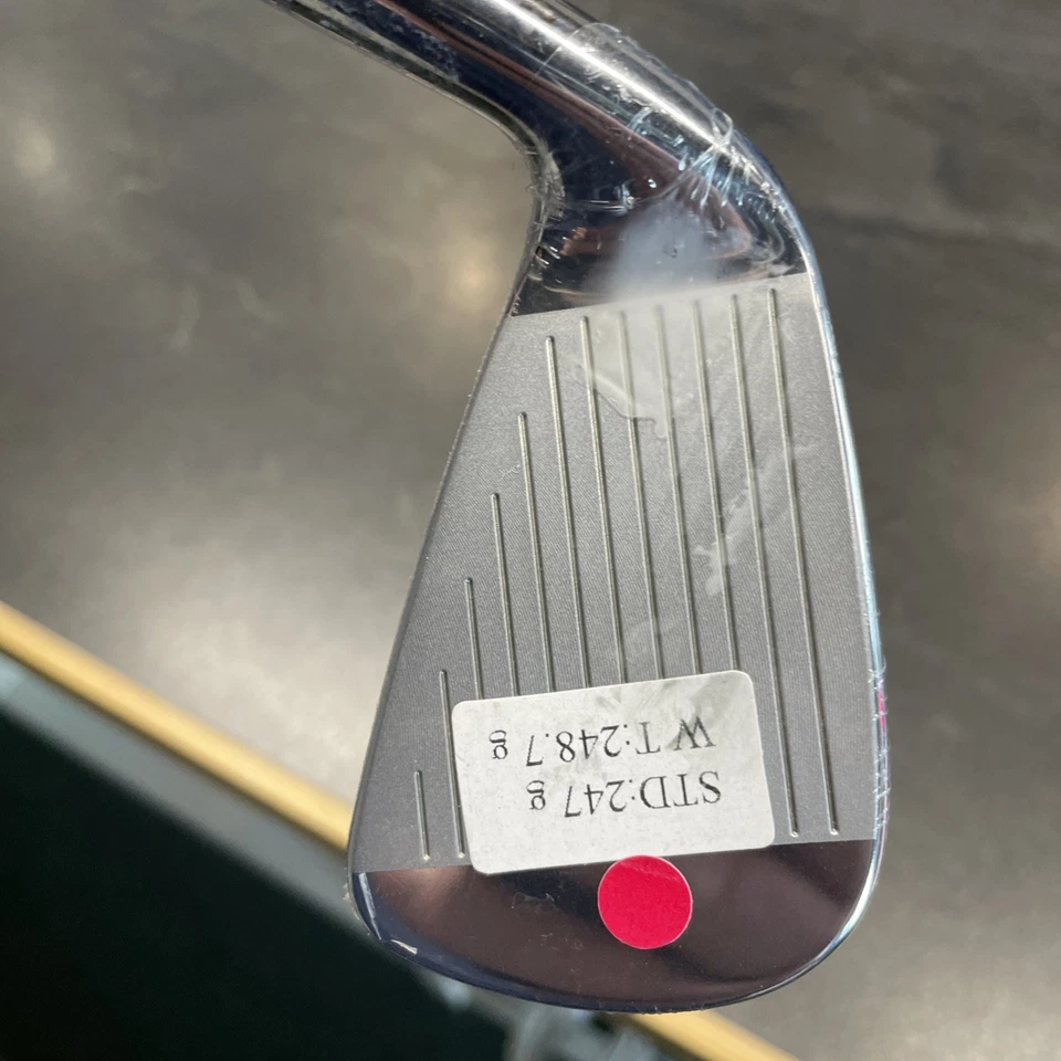 WILSON Staff CB 4 Iron Recoil Dart HDC Regular Shaft - NEW - Image 3 of 4