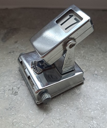 Vintage Perpetual Desk Calendar – Isle of Man Souvenir – Metal Flip Calendar - Bild 6 von 9
