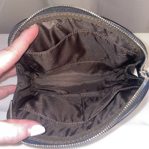 Bolsa de cosméticos gruesa Coach de colección negra de cuero suave bolsa de maquillaje estuche - Imagen 9 de 11