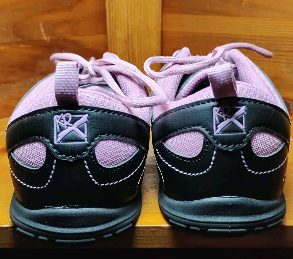 Zapatos de boliche para mujer KR Strikezone talla 7 púrpura negro ligero ajuste cómodo Foto 2 de 4
