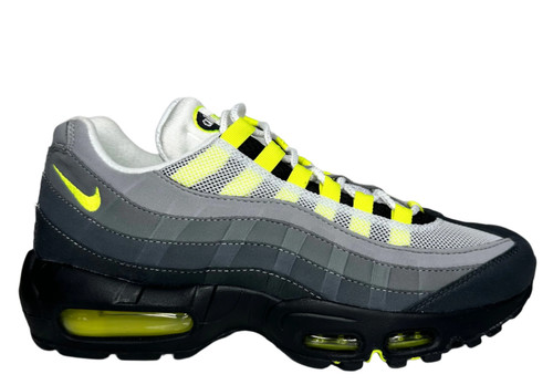Nike Air Max 95 OG Neon (2020) (usado) - Imagen 2 de 9