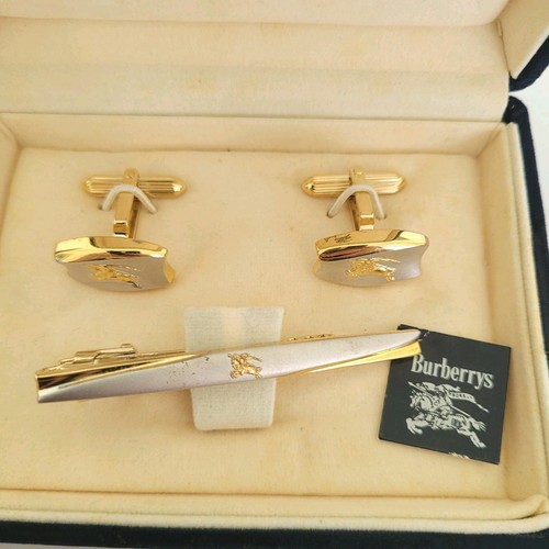 Burberry Krawattennadel Clip Verschluss Manschettenknöpfe Set Gold Silber Ton 2 Zoll Logo Vintage Logo - Bild 2 von 14