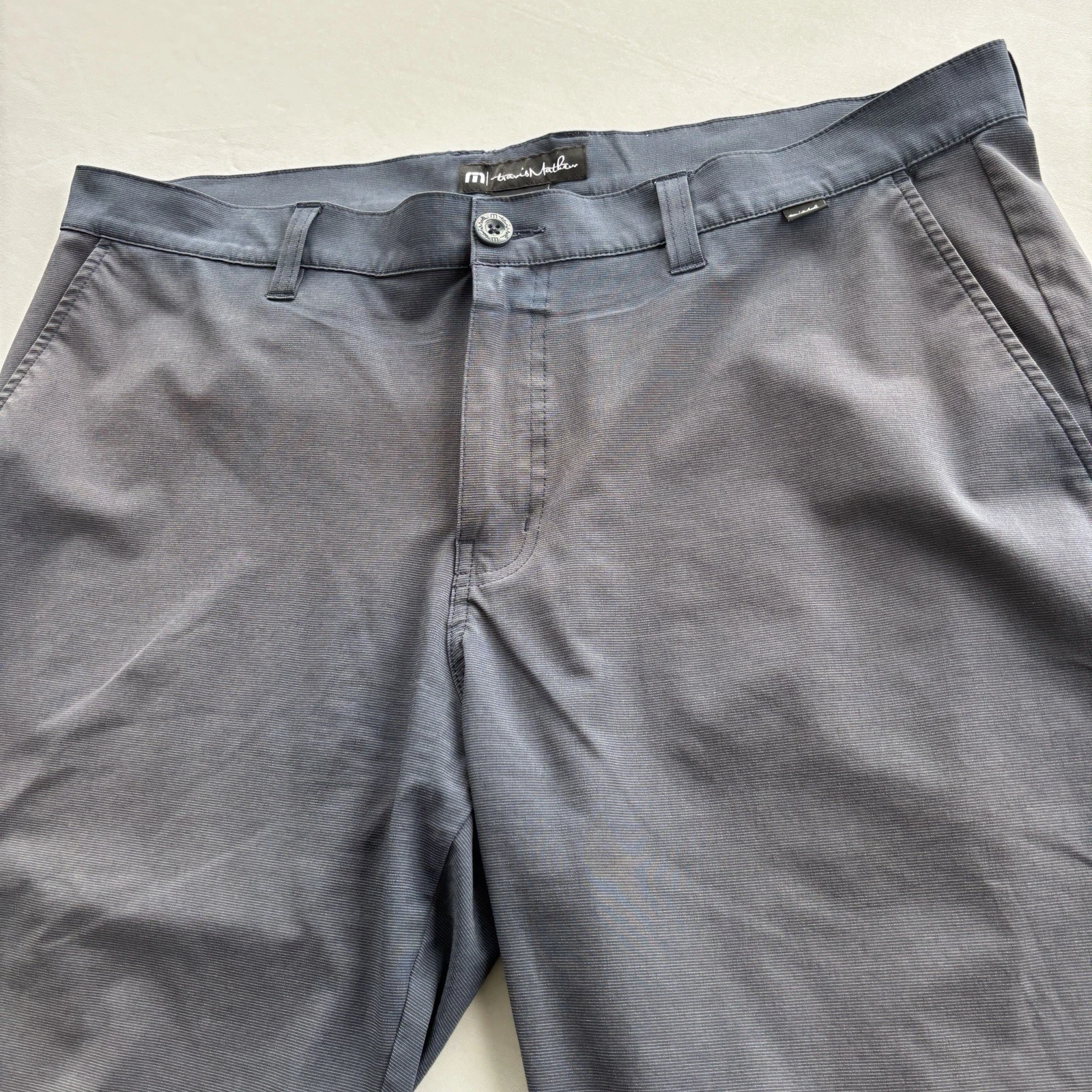 TravisMathew Golf Shorts 38 Black Stretch Performance Casual Flat Front