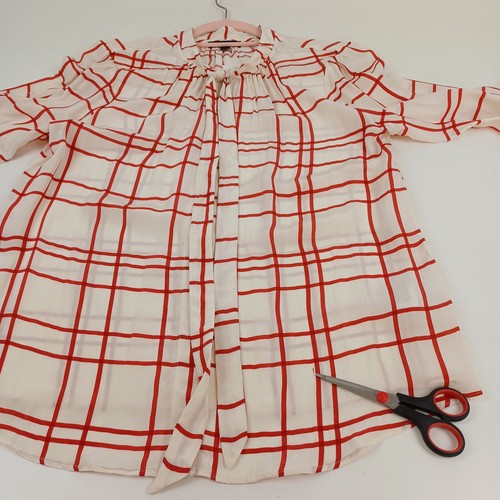 J Crew Tie Neck Top Size 10 Feminine Preppy Long Sleeve In Plaid Crepe De Chine - Picture 9 of 12