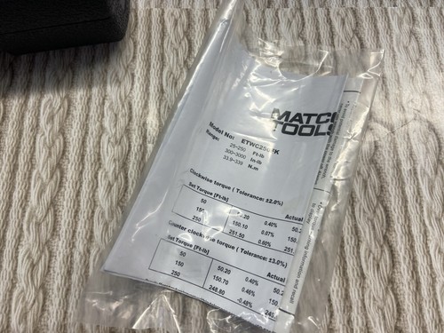 Matco 1/2” Digital Torque Wrench - Picture 6 of 7