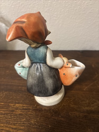 Vintage 1960’s Hummel "Mother’s Darling" #175 Figurine W. Germany - Picture 5 of 11