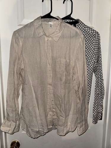 Lot Of 2 Women's Dress Shirt"H&M Beige Linen" & “7th Avenue Black & White”size S - Picture 4 of 23