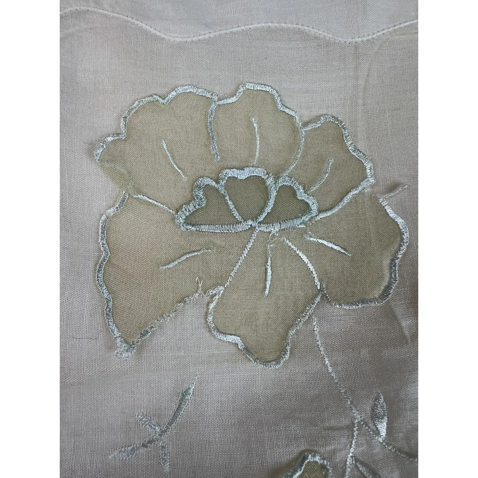 Pañuelo vintage años 50 apliques bordados florales marfil mediados de siglo 12x13 Foto 2 de 3