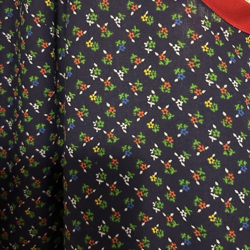 Girl’s Sun Dress, Handmade 20 In. Width 28 In. Shoulder To Hem. Bows, Pocket. - Picture 6 of 8