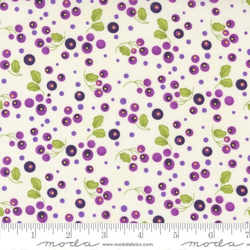 Pansy Posie, Cream Bundle of 5 Different 1/2 yd. Prints, Total 2.5 Yard - Picture 2 of 5