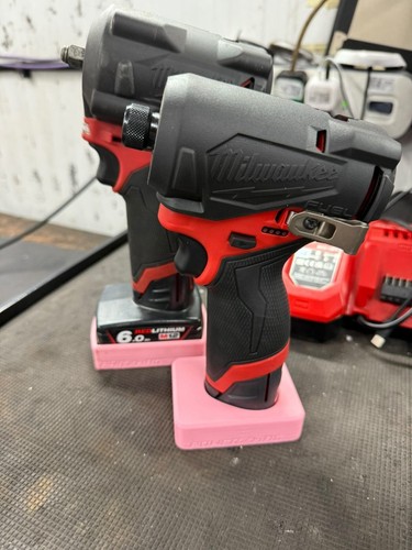 PWR/MAG Magnetic Battery Accessory - Picture 5 of 13