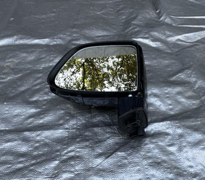 Rolls Royce Dawn Wraith Left Driver Side Mirror Assembly  OEM
