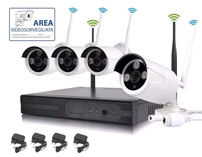 Kit Sorveglianza WiFi IP 4 Camere Full HD 1080P Monitoraggio Remoto