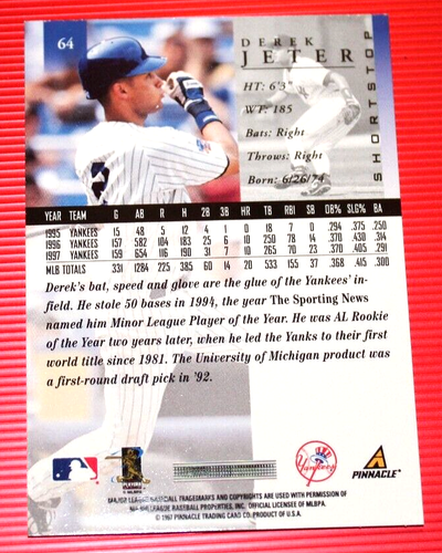 Derek Jeter 1997 Pinnacle Collectible MLB Card No. 64 - Picture 2 of 2