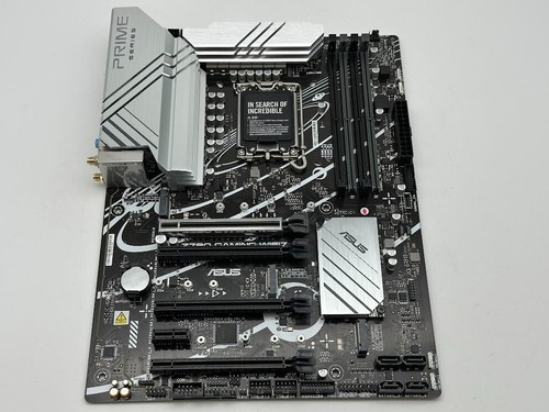 ASUS Z790 GAMING WIFI7 LGA 1700 ATX motherboard READ - Picture 6 of 10
