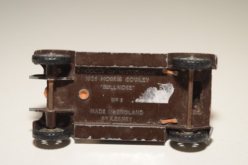 A35 1:64 MATCHBOX LESNEY 8 MORRIS COWLEY BULLNOSE BROWN OTTIME CONDIZIONI. - Foto 7 di 7