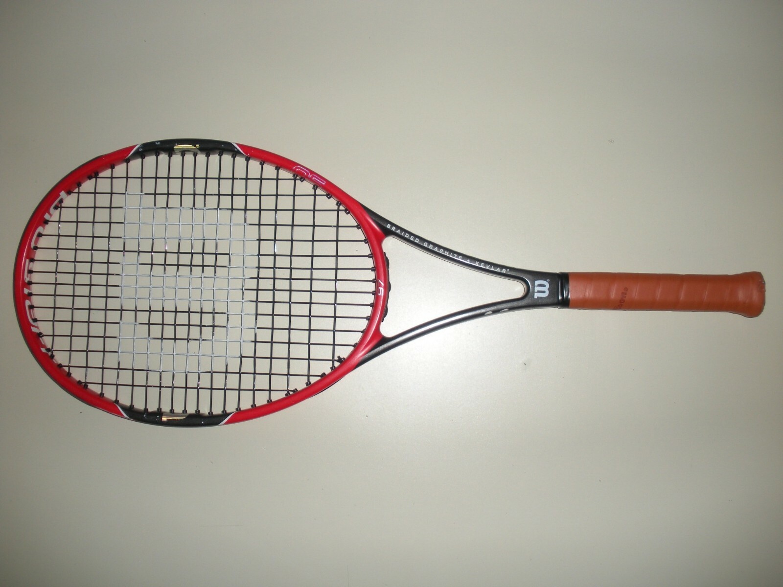 Pro Pro Pro Staff Wilson 97 315g tenis raqueta 4 1 8 (nuevo) 2015 cuerdas Luxilon 53cc78 Pro Pro Pro Staff Wilson 97 315g tenis raqueta 4 1 8 (nuevo) 2015 cuerdas Luxilon 53cc78