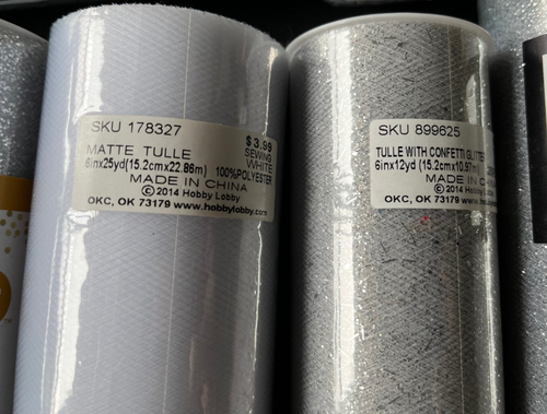 Lot of Assorted Mesh Ribbon, Glitter Tulle, Christmas Burlap, Matte Tulle Rolls - Picture 4 of 7