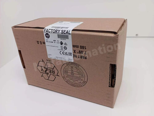 Allen Bradley Micro850 24 I/O Ethernet I/P Controller 2080-LC50-24QBB - Foto 3 di 4
