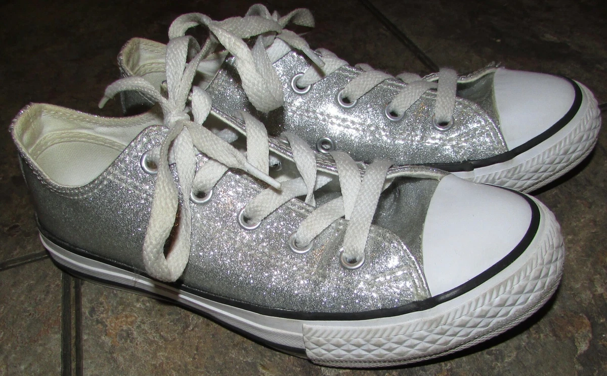 Regnbue kom sammen Awaken Junior Converse All-Star Chuck Taylor Silver Glitter Low Sneakers #641727C  Sz 1 | eBay