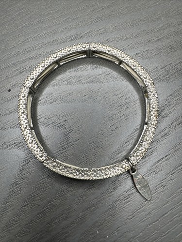Signed Natasha Crystal Clear Rhinestone 8” Stretch Elastic Bracelet Silver Tone - Picture 4 of 5