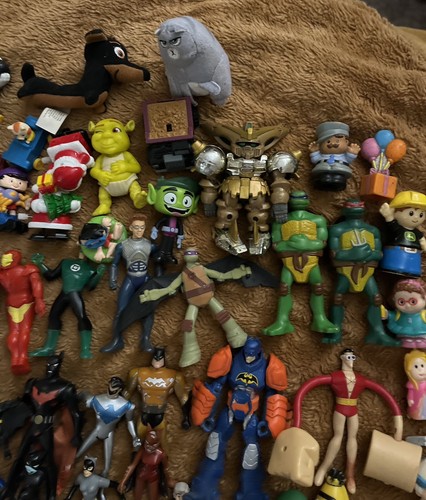 A Collection Of Vintage, Fast Food, Meal Toys, Batman, Snoopy   Shrek Elmo - Picture 5 of 9