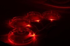 CASE FEET PIEDI GROSSI TONDI PER CASE STEREO DESKTOP E ALTRO CON LED ROSS BELLI!