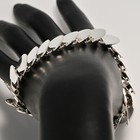 Foto 21 di 24