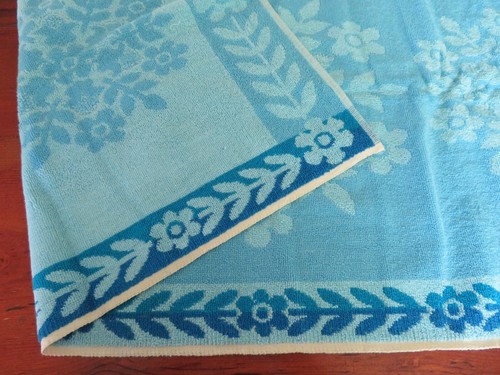 Vintage Retro Palm Beach Cotton Blue Floral Bath Towel Made in Australia NEW - Picture 6 of 11