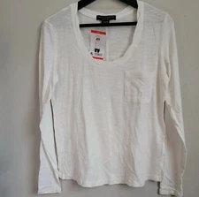 NWT Social Standard by Sanctuary Women's Dylan Scoop Neck White Pocket Tee