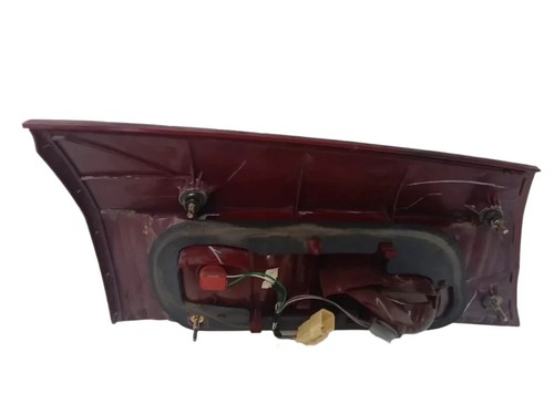 2004-2005 TOYOTA SIENNA LID TAIL LIGHT REAR LAMP RIGHT PASSENGER SIDE - OEM - Bild 10 von 24