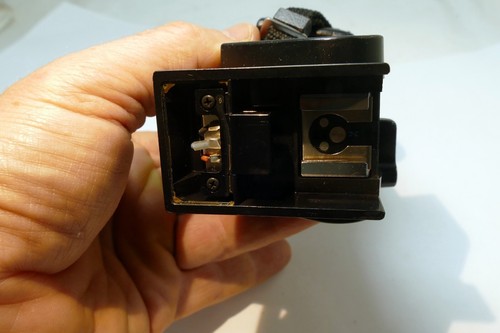 Olympus Bounce Grip Flash (not sure what model , missing bracket ) - UNTESTED - Picture 6 of 11