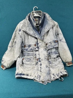 VTG East West Acid Wash Floral Patchwork Lined Long Denim Jean Jacket Size M - Image 1 of 4