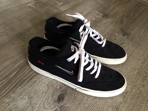 Baskets de skate décontractées Nike Supreme x SB basses noires pour homme taille 12 801621 001
