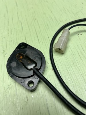 1996 Suzuki Katana GSX600 / GSX750 Neutral Switch OEM #37720-48B00