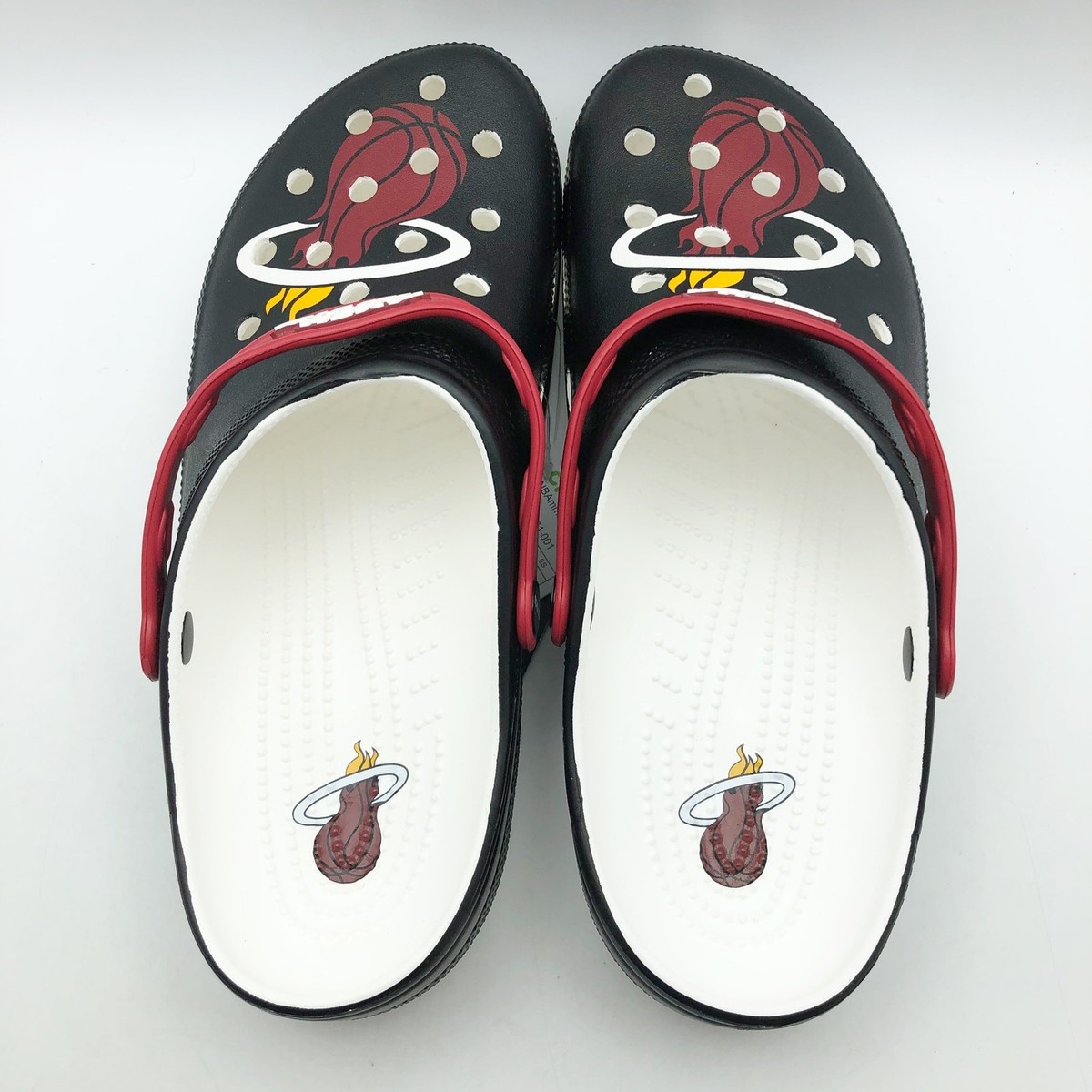 Crocs Miami Heat NBA Classic Clog Black Red Adult Mens Size 10 / Women\'s Size 12 CROCS NBA Miami Heat Classic Clog 208861-001 - Shiekh main image 2
