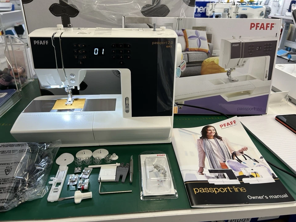 Pfaff Passport 2.0 Computerized Sewing Machine with Accessories IDT - Image 3 of 4